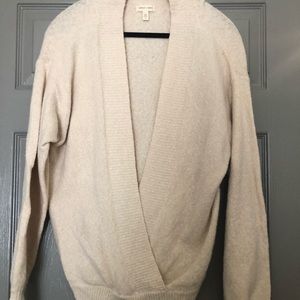 Deep V Urban Outiftters Sweater
